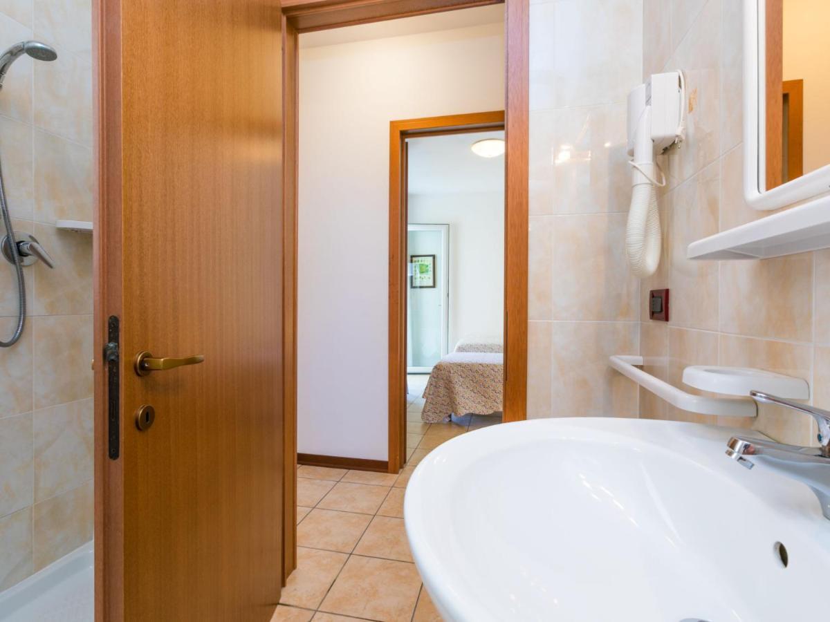 Apartment Robinia-Pinetine-4 By Interhome Duna Verde Buitenkant foto
